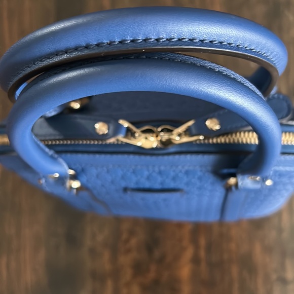 NEW Gucci Satchel Shoulder Strap Leather Purse Authentic - Picture 3 of 11